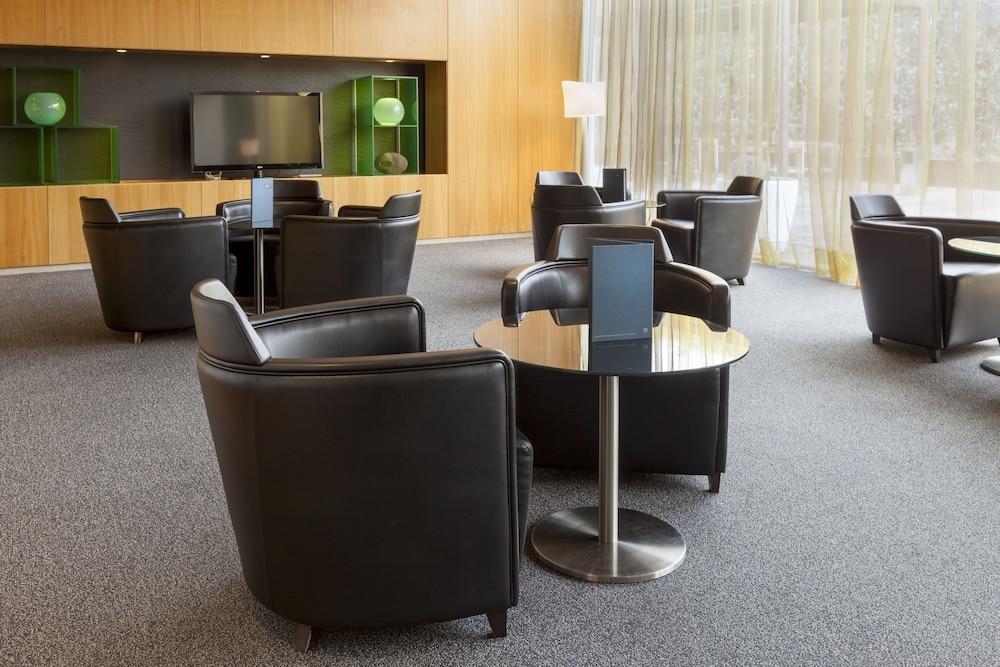 Exe Zizur Pamplona Hotel Zizur Mayor Ngoại thất bức ảnh