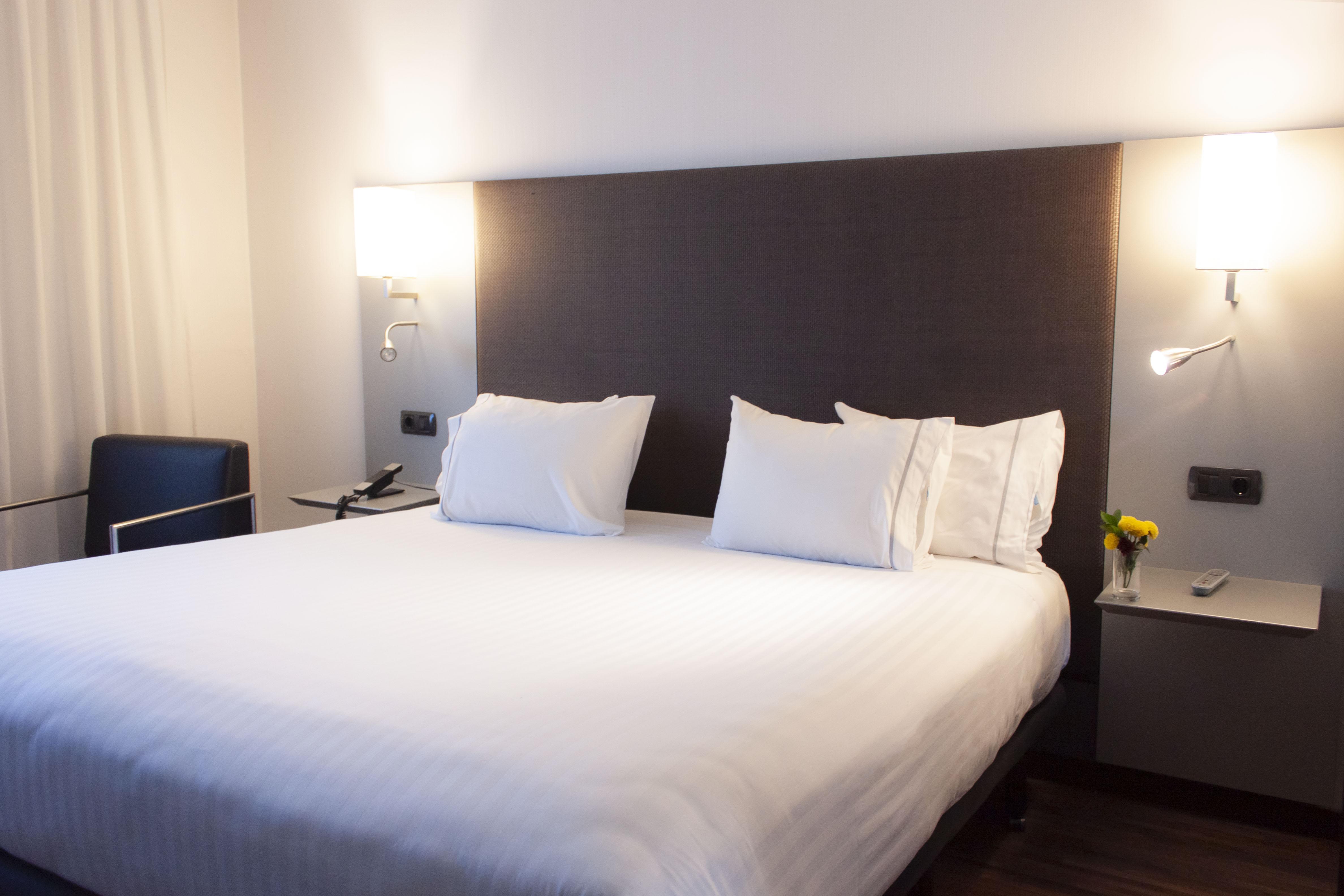 Exe Zizur Pamplona Hotel Zizur Mayor Ngoại thất bức ảnh