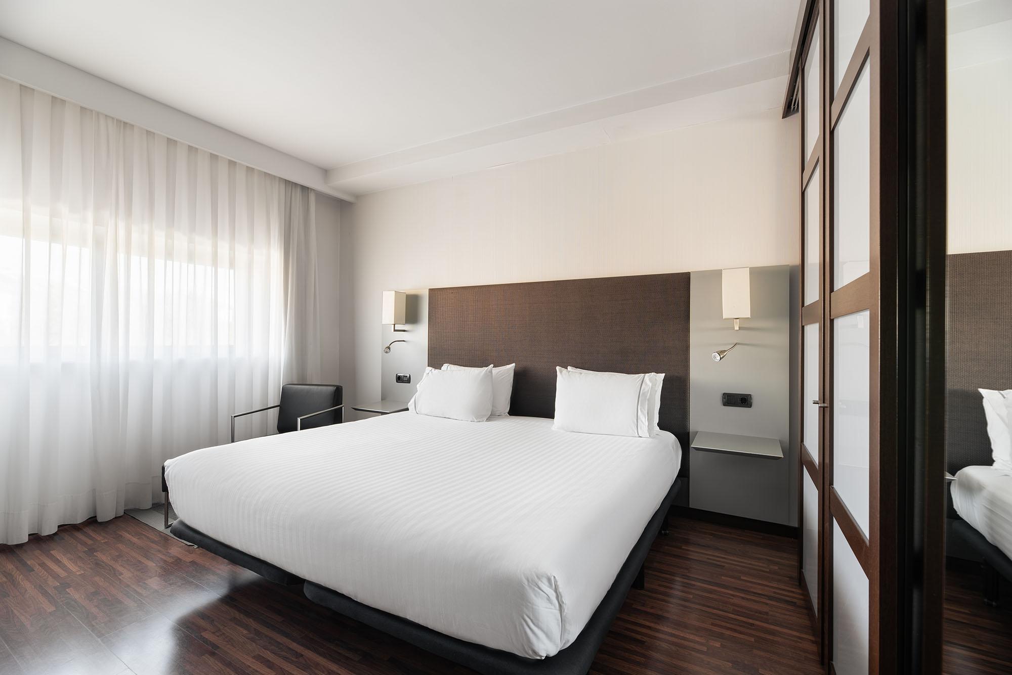 Exe Zizur Pamplona Hotel Zizur Mayor Ngoại thất bức ảnh