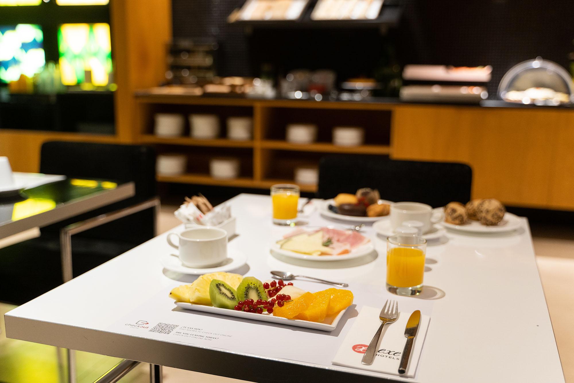 Exe Zizur Pamplona Hotel Zizur Mayor Ngoại thất bức ảnh