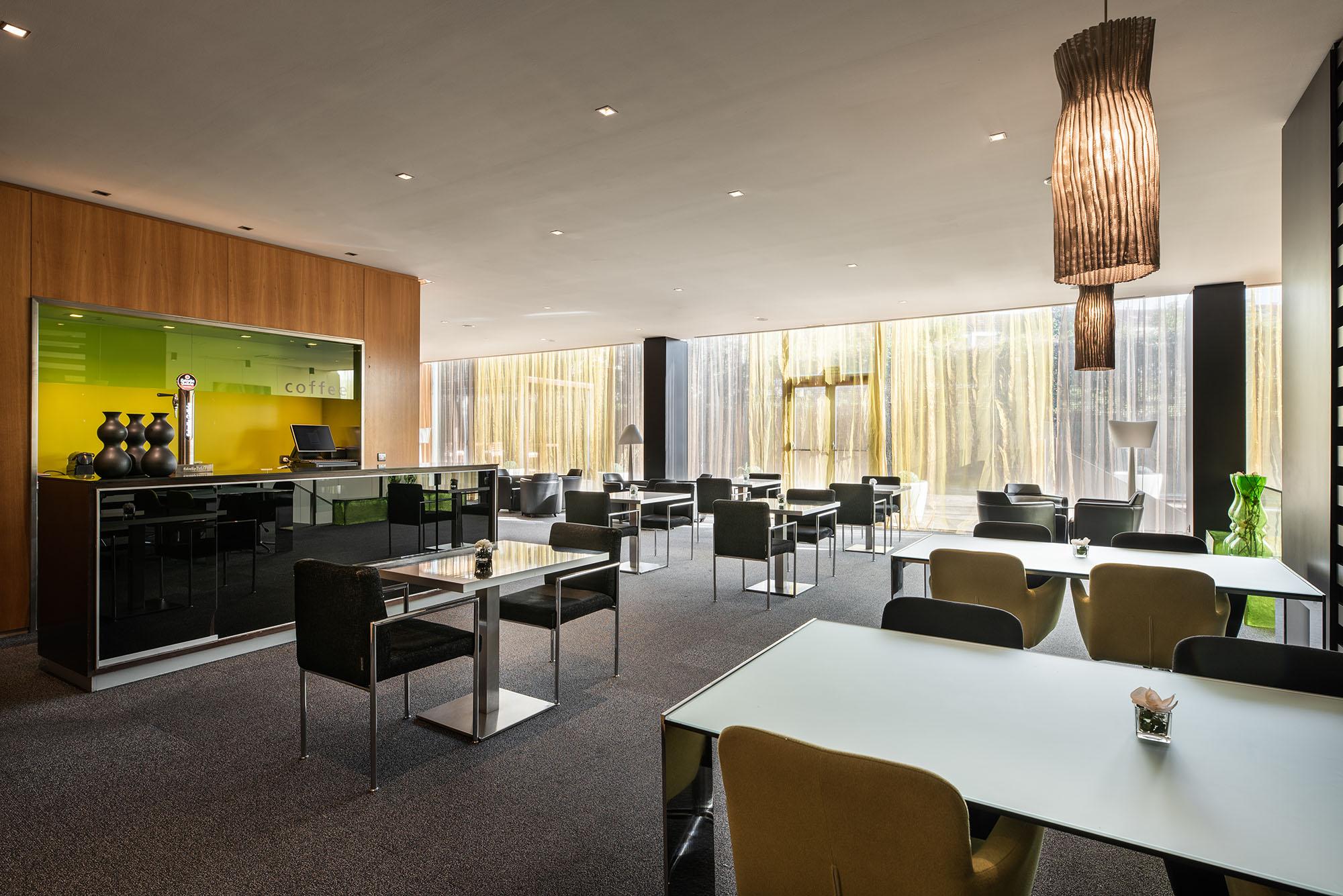 Exe Zizur Pamplona Hotel Zizur Mayor Ngoại thất bức ảnh